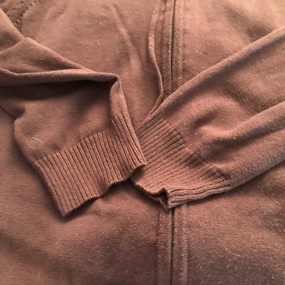 The Limited size XL dark brown zip hooded sweater with pockets - Picture 3 of 10
